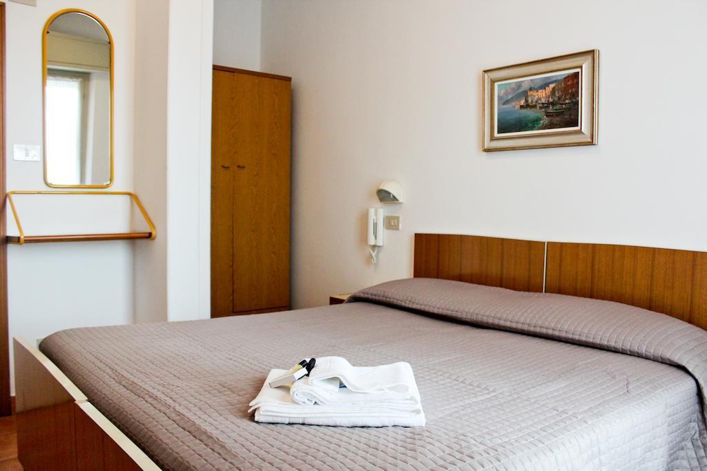 Hotel Leda 리미니 객실 사진